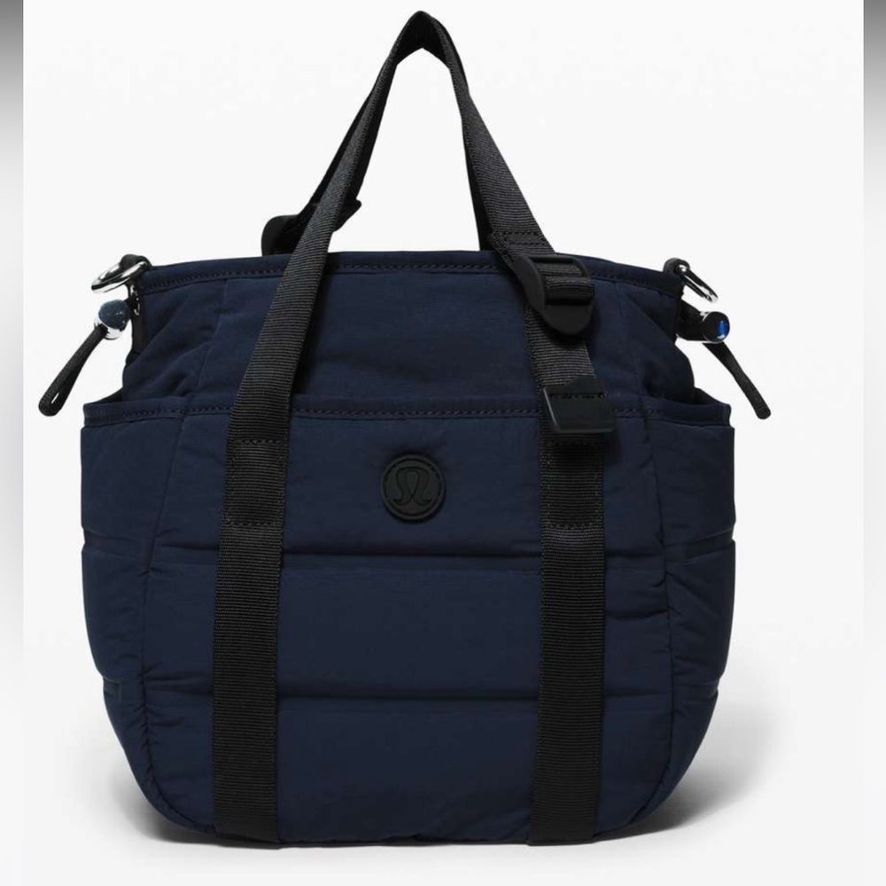 NWOT Lululemon Dash All Day Bucket Bag